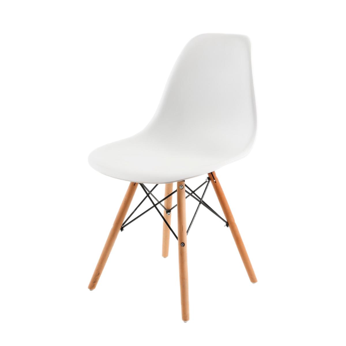 111 Стул Eames белый